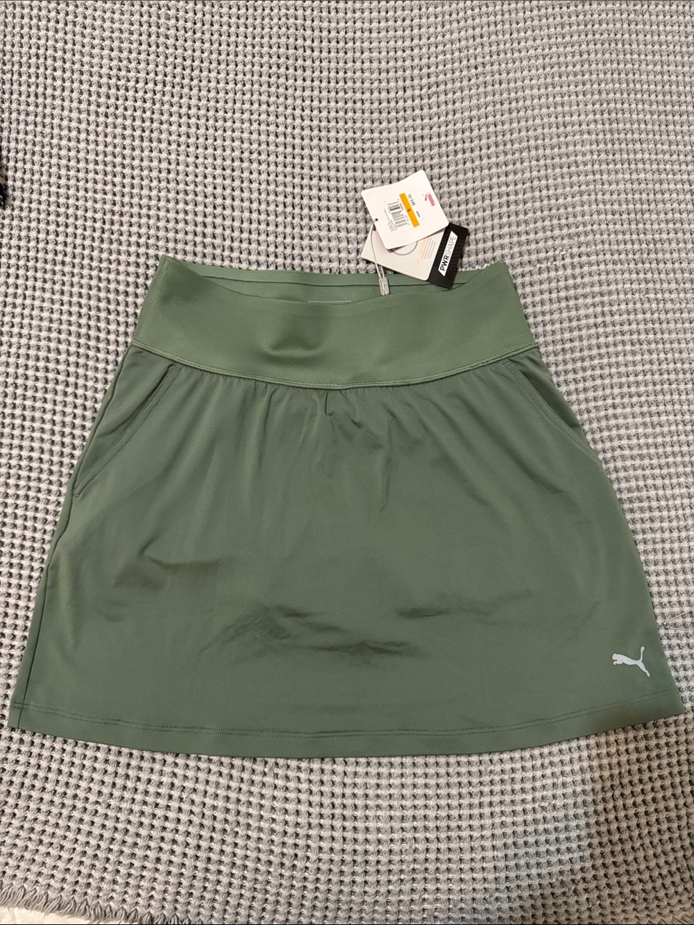 NWT Puma Olive Green Athletic PWRSHAPE Skort with pockets